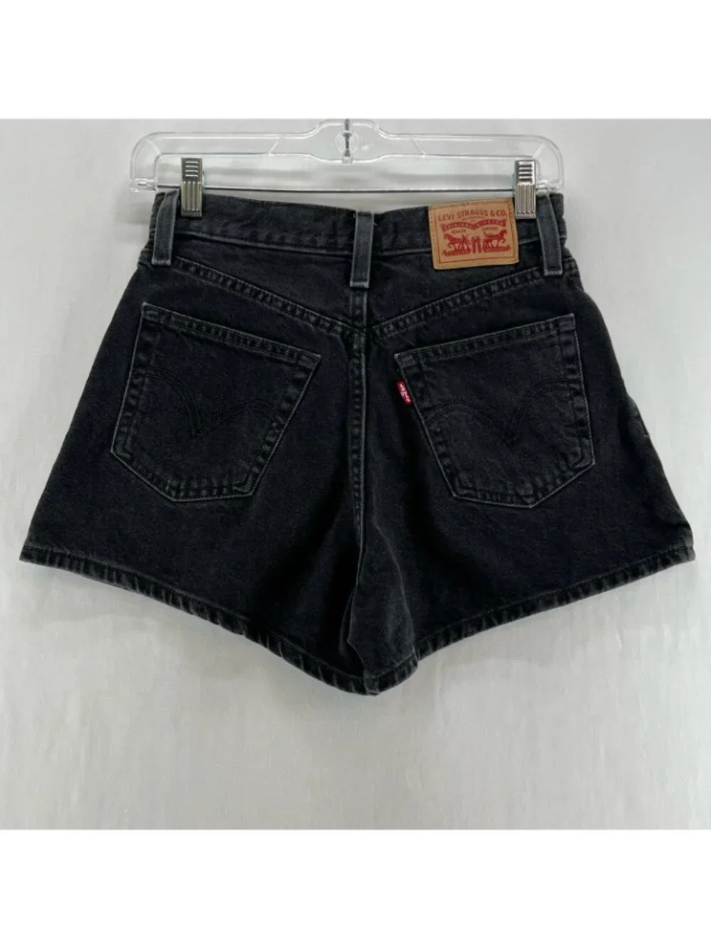 Levi's High Waisted Mom Shorts Womens 25 Denim High Rise Zipper Fly Washed Black